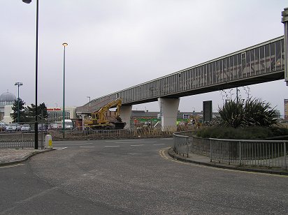 Dundee Station Access